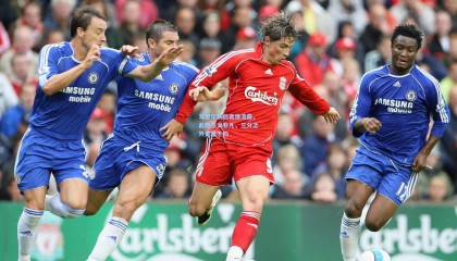 马奎尔赛后真情流露，此胜意义非凡，三分之外更重千钧