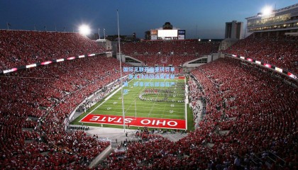 国际足联开出重磅罚单，多名球员因违规遭禁赛，涉事俱乐部面临严惩